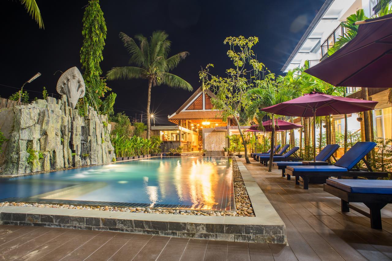Naga Gate Boutique Hotel Siem Reap Buitenkant foto