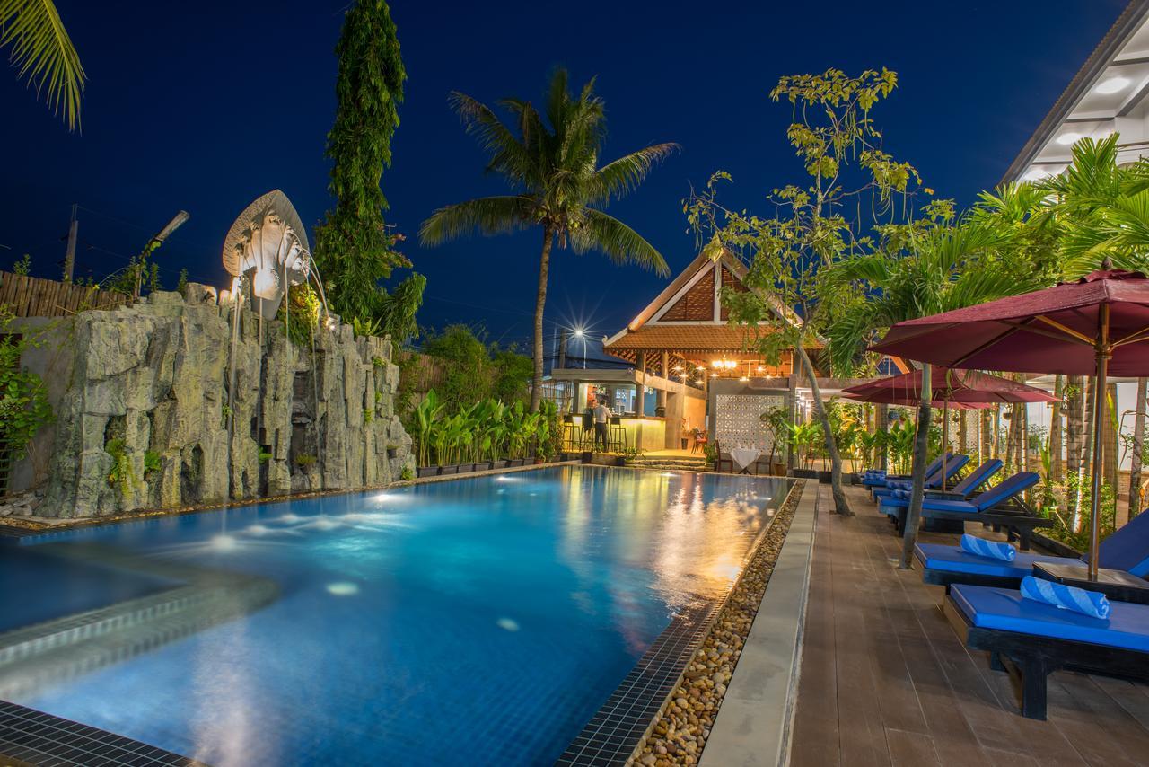 Naga Gate Boutique Hotel Siem Reap Buitenkant foto